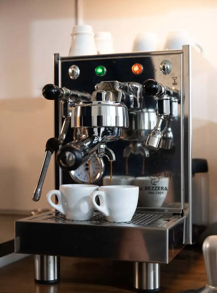 Espressomachine in de studio